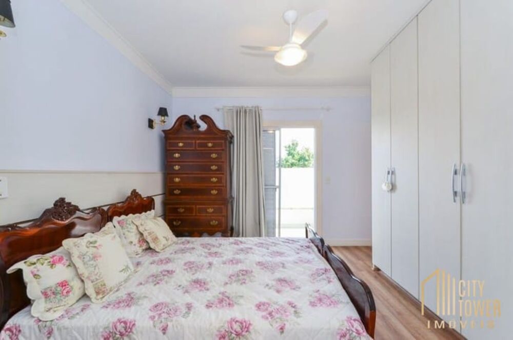 Casa, 4 quartos, 270 m² - Foto 8