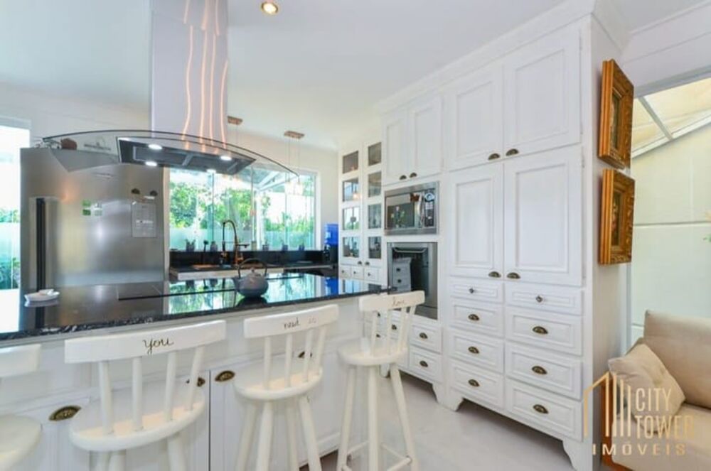 Casa, 4 quartos, 270 m² - Foto 13