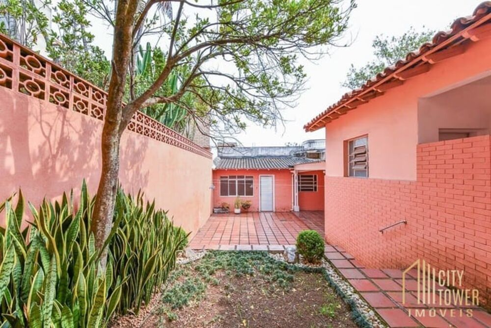 Casa, 3 quartos, 199 m² - Foto 1
