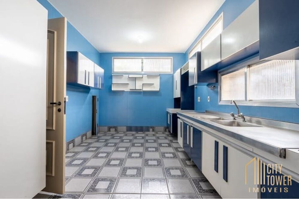 Casa, 3 quartos, 250 m² - Foto 2