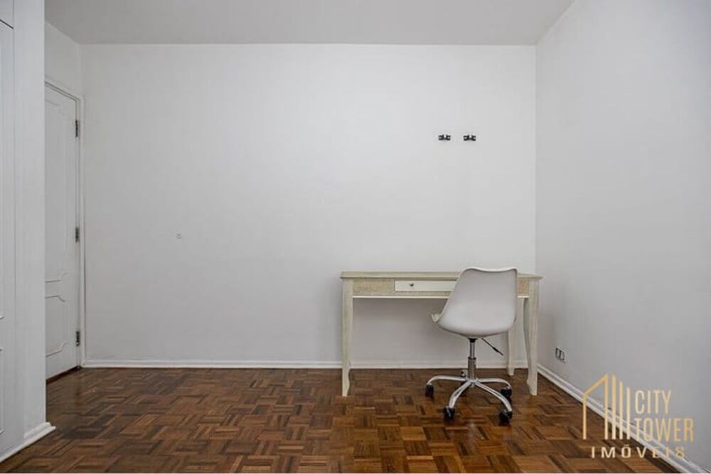 Apartamento à venda com 3 quartos, 105m² - Foto 3