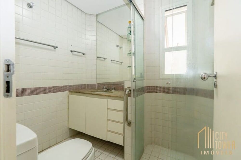 Apartamento, 3 quartos, 210 m² - Foto 1