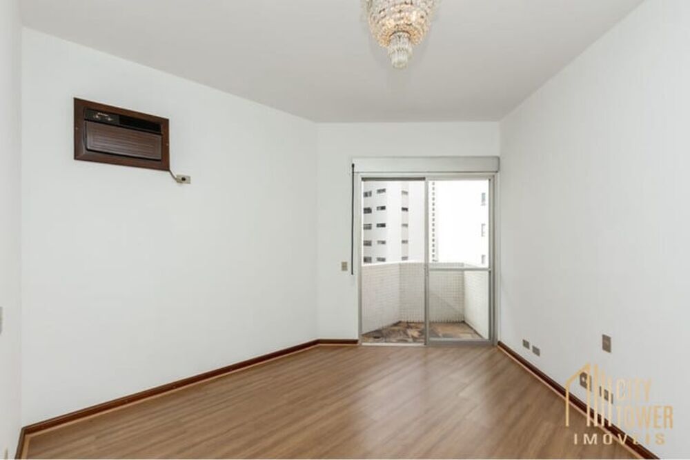 Apartamento, 4 quartos, 244 m² - Foto 2