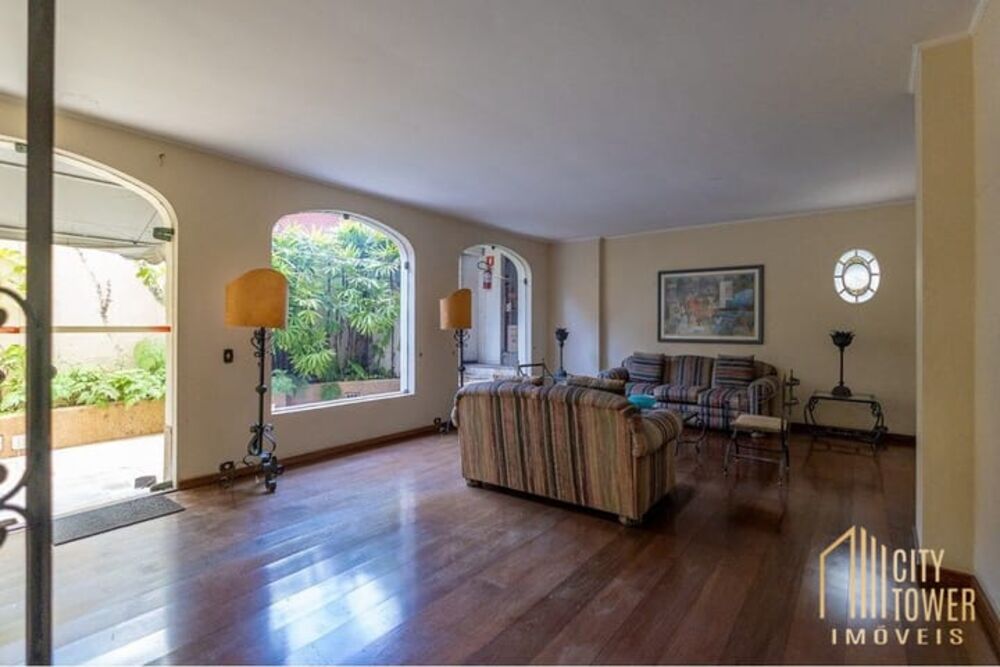 Apartamento à venda com 3 quartos, 137m² - Foto 7