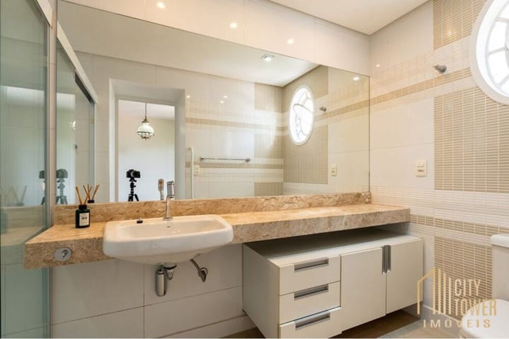 Apartamento à venda com 3 quartos, 137m² - Foto 17