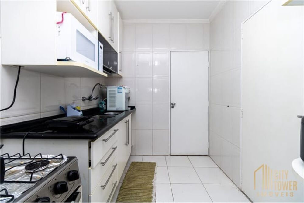 Apartamento à venda com 2 quartos, 69m² - Foto 17