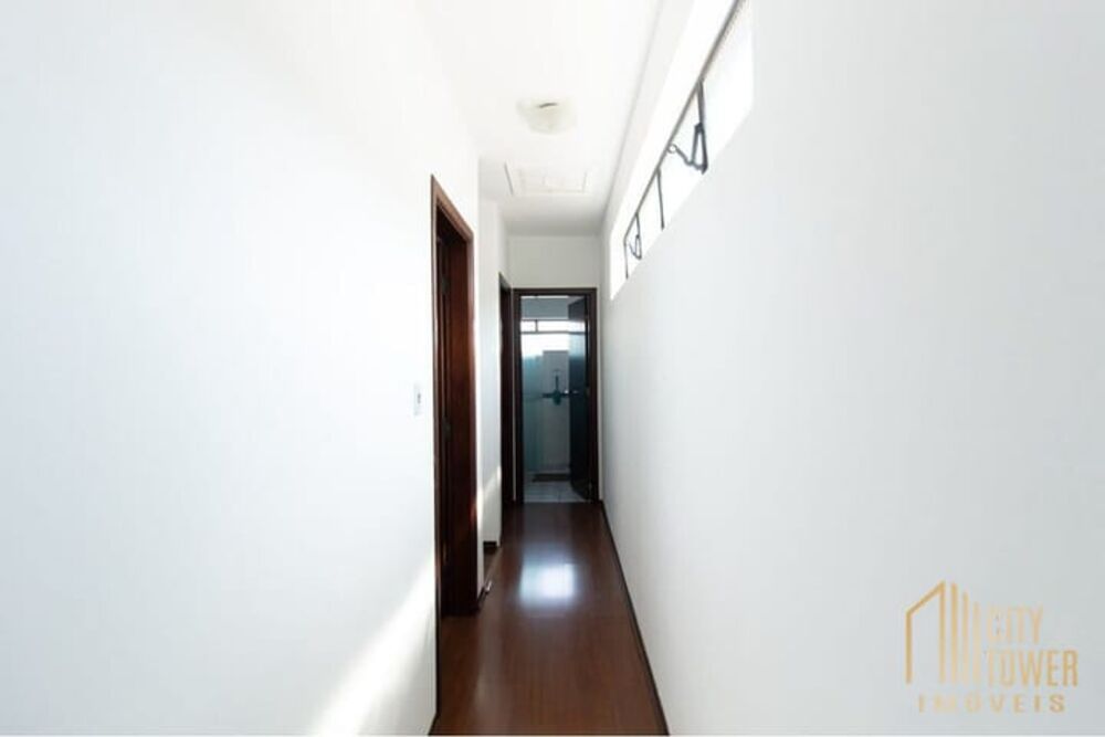 Casa, 3 quartos, 191 m² - Foto 4