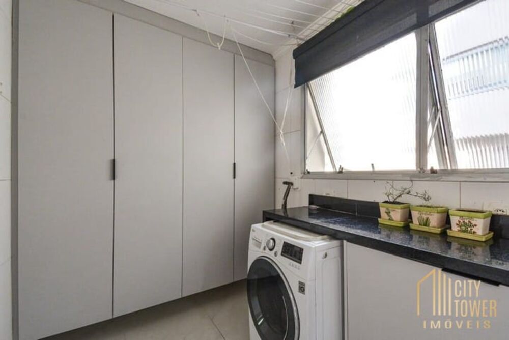 Apartamento à venda com 4 quartos, 183m² - Foto 8