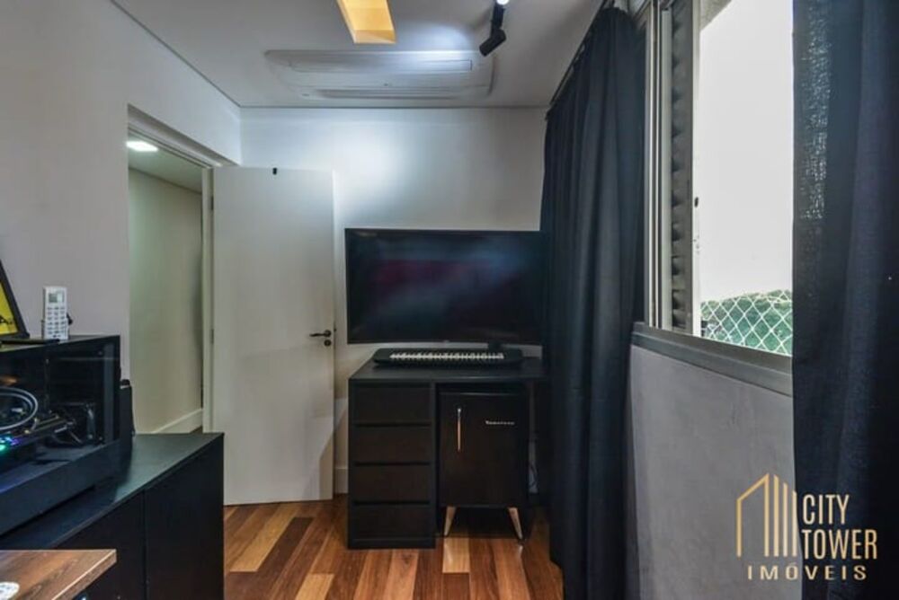 Apartamento à venda com 4 quartos, 183m² - Foto 4