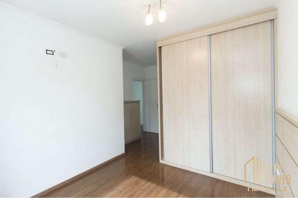 Casa à venda com 4 quartos, 118m² - Foto 4