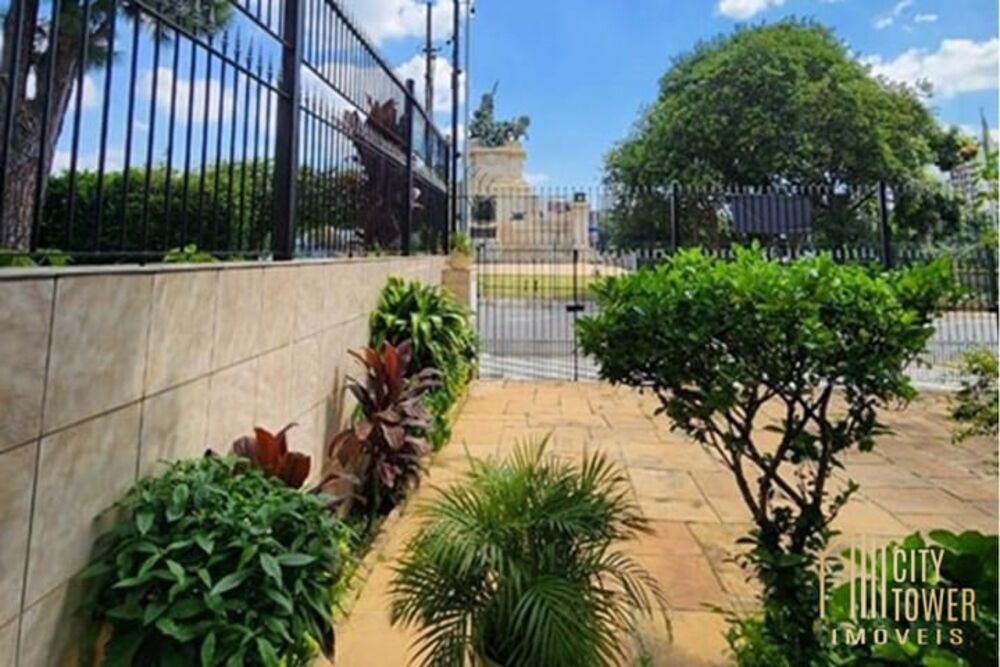 Casa, 4 quartos, 460 m² - Foto 2