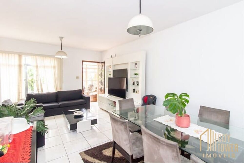 Casa, 3 quartos, 110 m² - Foto 1