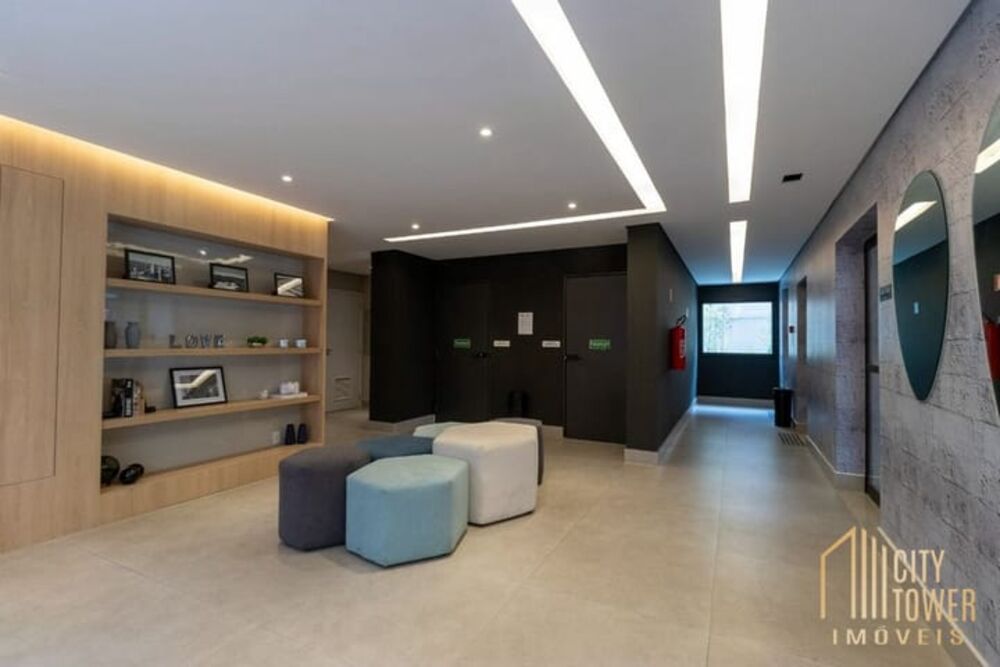 Apartamento à venda com 1 quarto, 25m² - Foto 2
