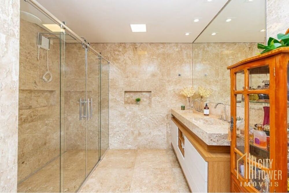 Casa, 4 quartos, 582 m² - Foto 2