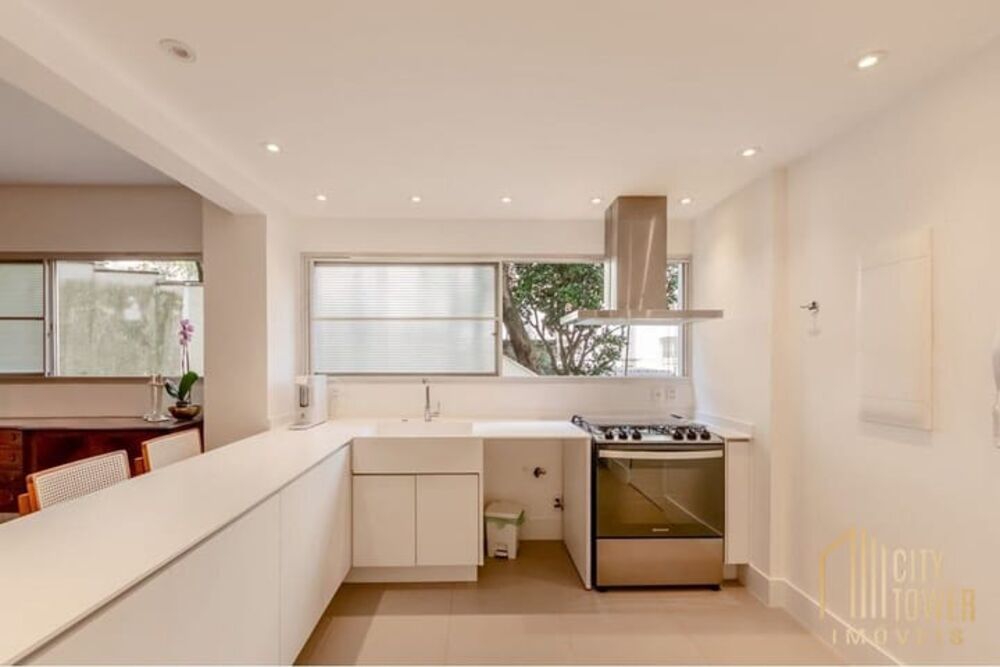 Apartamento, 4 quartos, 223 m² - Foto 2