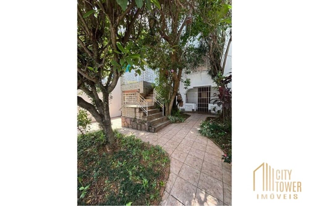 Casa, 4 quartos, 335 m² - Foto 1