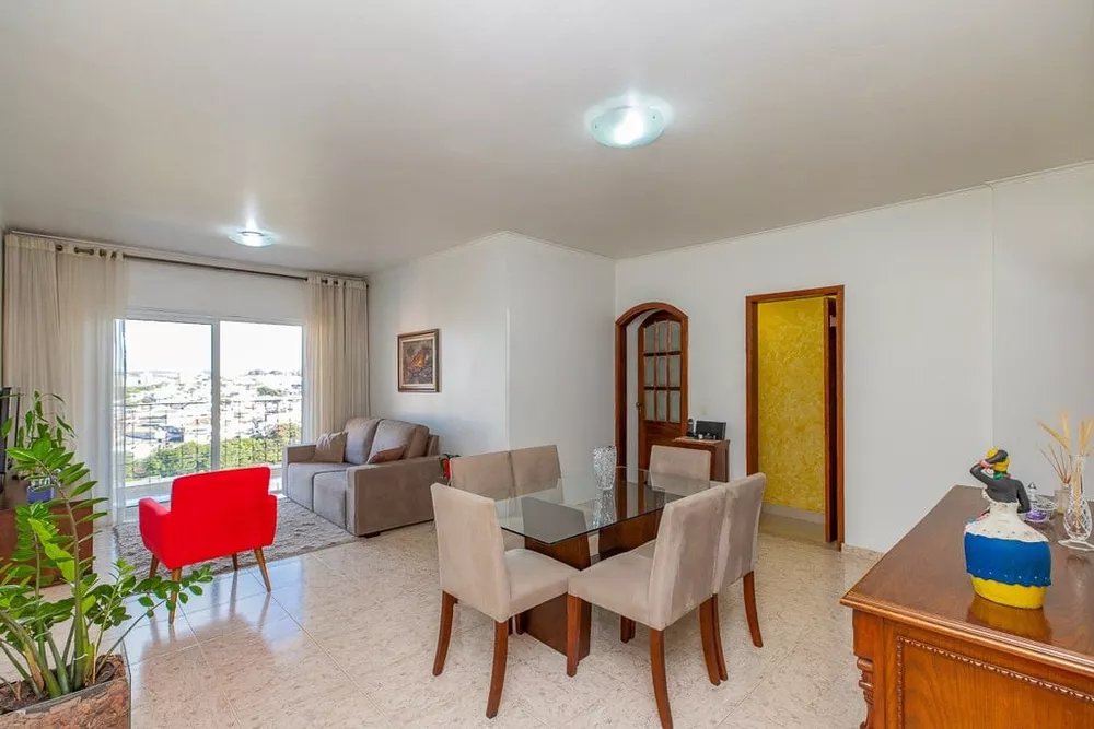 Apartamento à venda com 3 quartos, 102m² - Foto 1