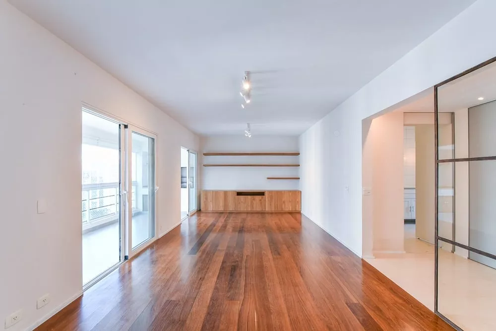 Apartamento à venda com 3 quartos, 138m² - Foto 1