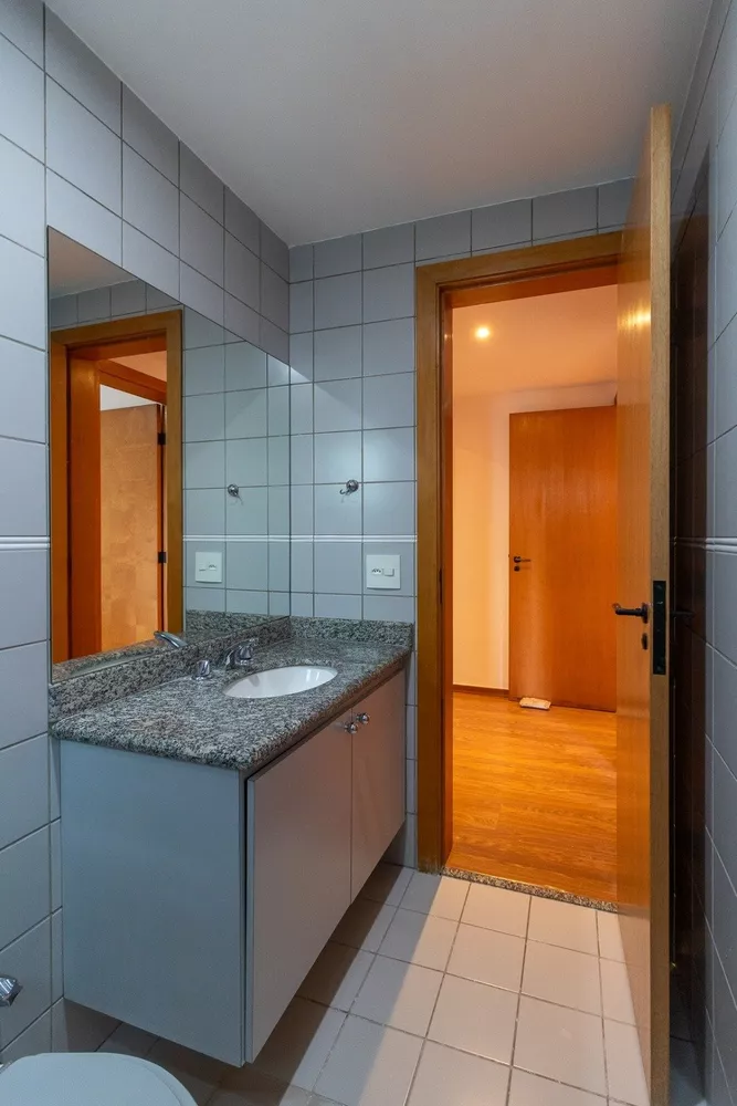 Apartamento à venda com 3 quartos, 110m² - Foto 4