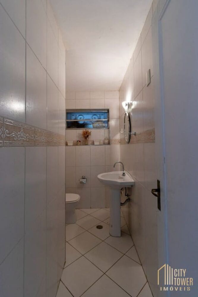 Casa, 4 quartos, 205 m² - Foto 2