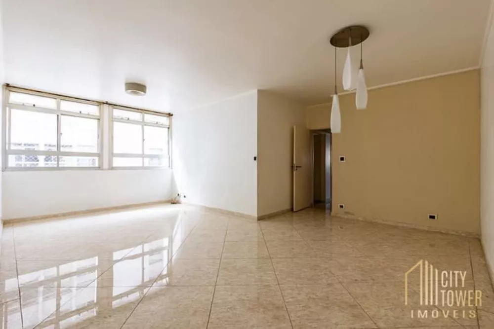 Apartamento à venda com 3 quartos, 101m² - Foto 1