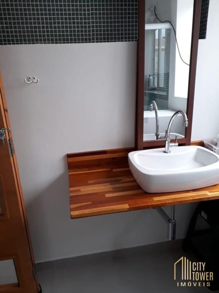 Casa, 4 quartos, 220 m² - Foto 2