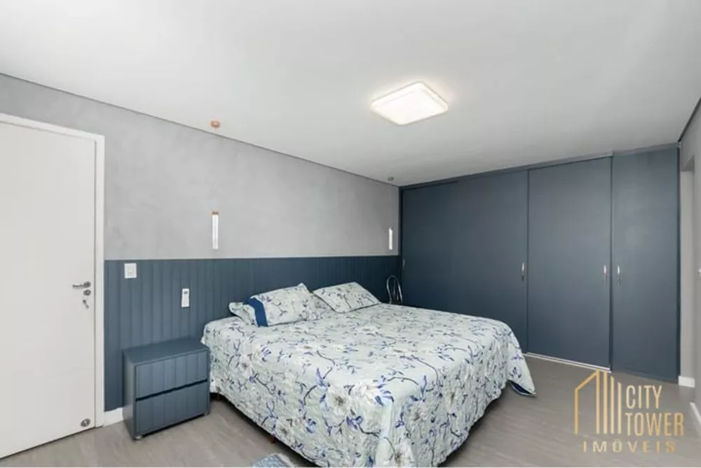 Casa à venda com 3 quartos, 300m² - Foto 3