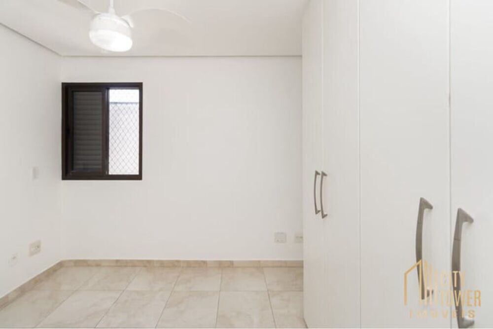 Apartamento à venda com 2 quartos, 115m² - Foto 2