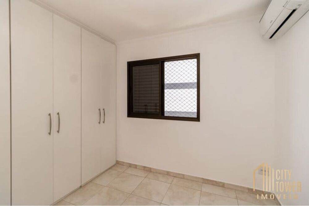 Apartamento à venda com 2 quartos, 115m² - Foto 4
