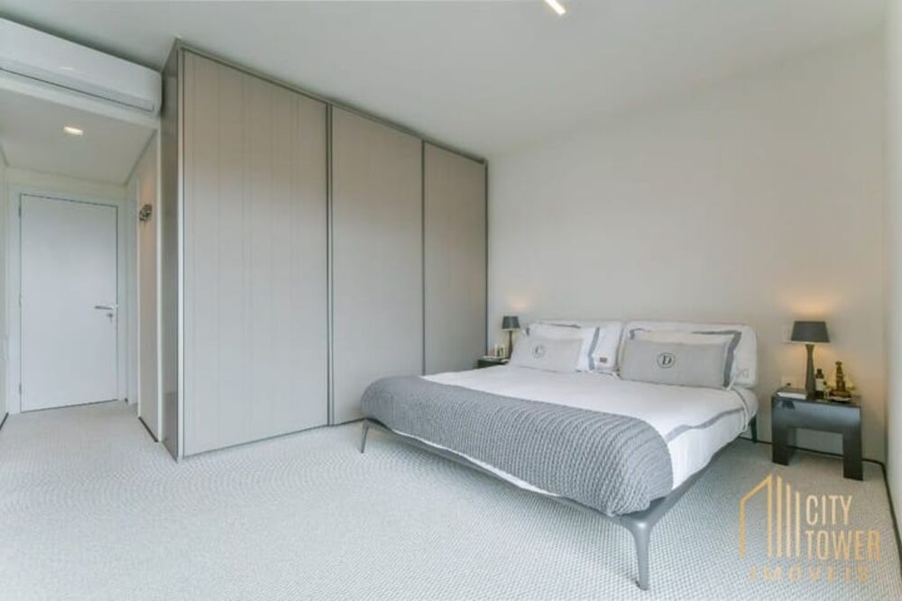 Apartamento, 3 quartos, 175 m² - Foto 2