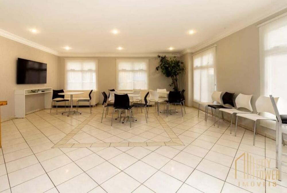Apartamento à venda com 2 quartos, 91m² - Foto 2