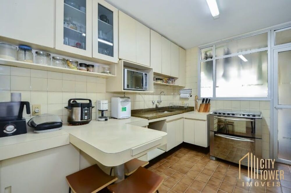 Apartamento, 3 quartos, 141 m² - Foto 2