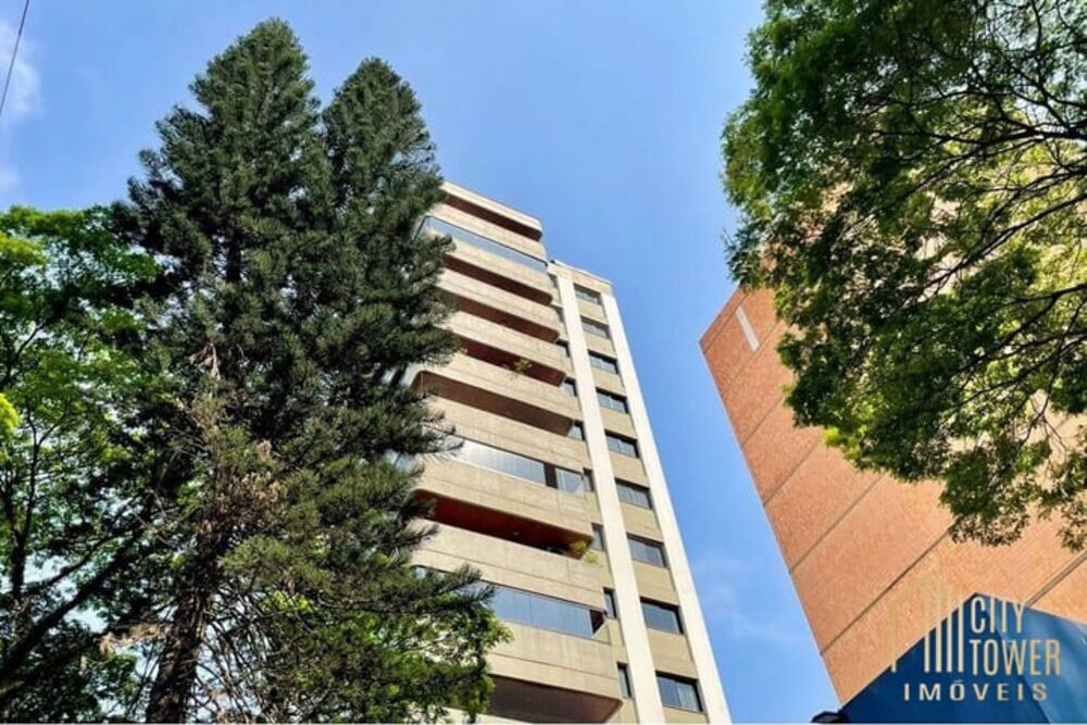 Apartamento, 3 quartos, 240 m² - Foto 1