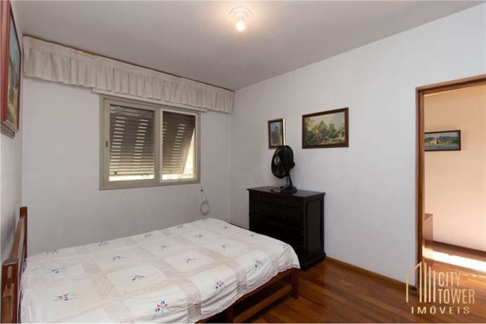 Casa, 3 quartos, 205 m² - Foto 2