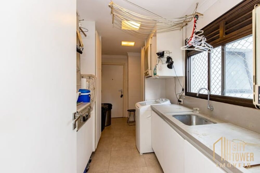 Apartamento, 3 quartos, 187 m² - Foto 1