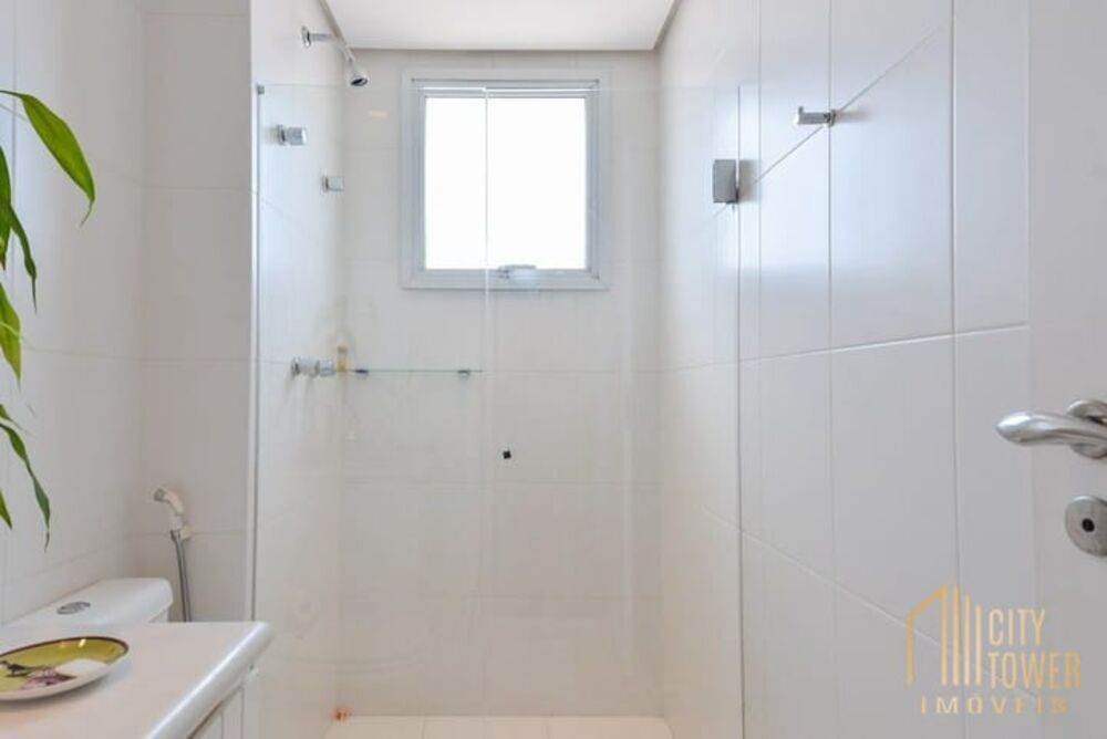 Apartamento à venda com 4 quartos, 245m² - Foto 18