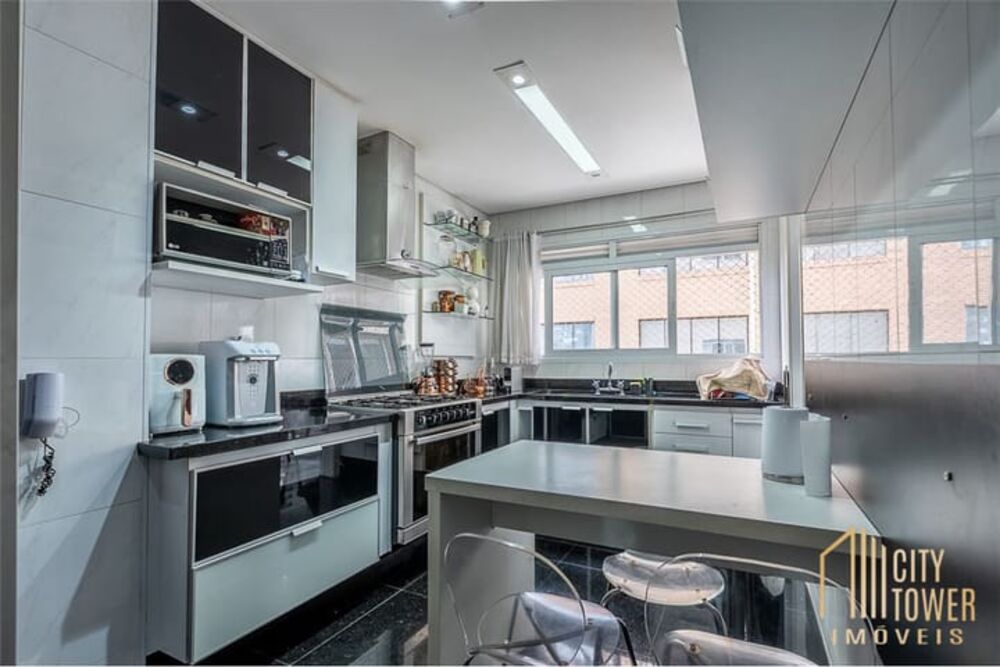 Apartamento, 3 quartos, 180 m² - Foto 2
