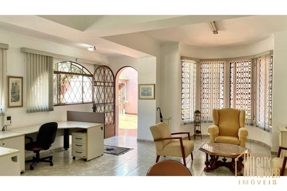 Casa, 3 quartos, 265 m² - Foto 2