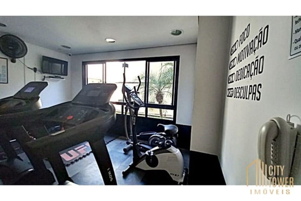 Apartamento à venda com 2 quartos, 63m² - Foto 1