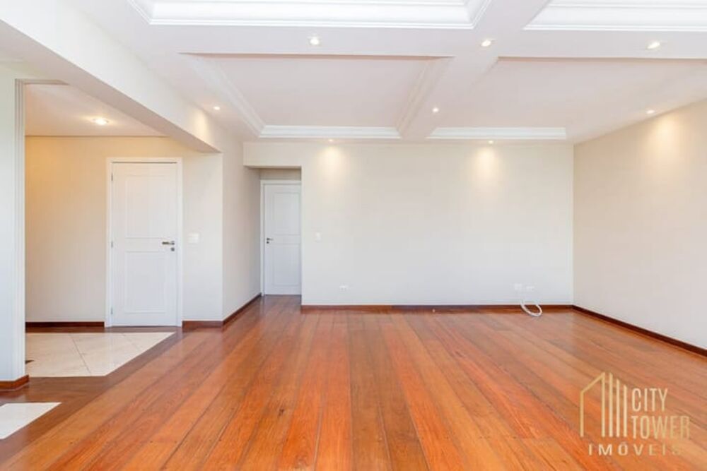 Apartamento à venda com 3 quartos, 150m² - Foto 13