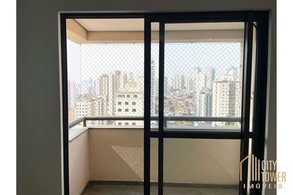 Apartamento à venda com 3 quartos, 76m² - Foto 17