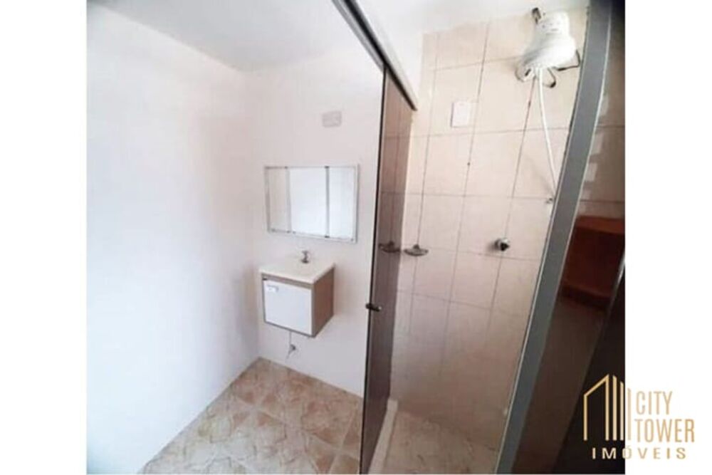 Casa, 5 quartos, 131 m² - Foto 1