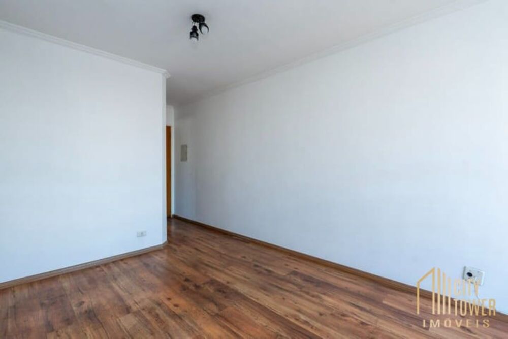 Apartamento à venda com 2 quartos, 65m² - Foto 3