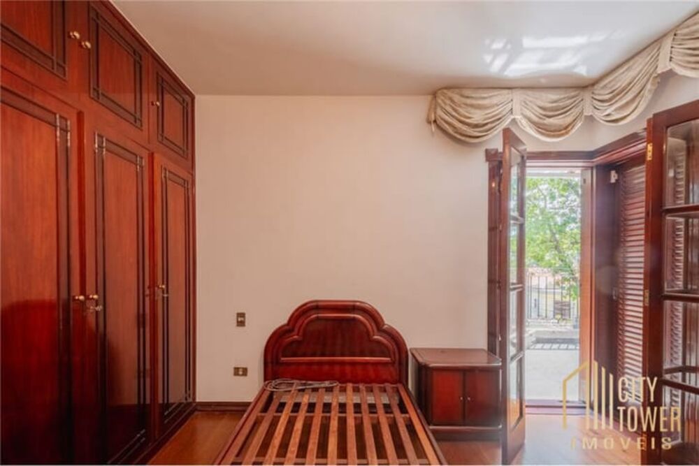 Casa, 5 quartos, 629 m² - Foto 3