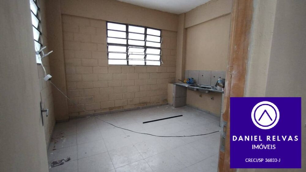 Depósito-Galpão-Armazém para alugar, 2200m² - Foto 4