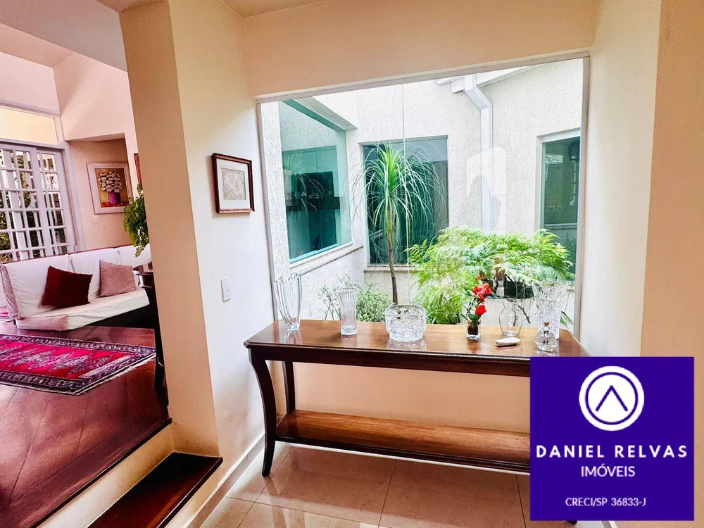 Casa, 3 quartos, 300 m² - Foto 1