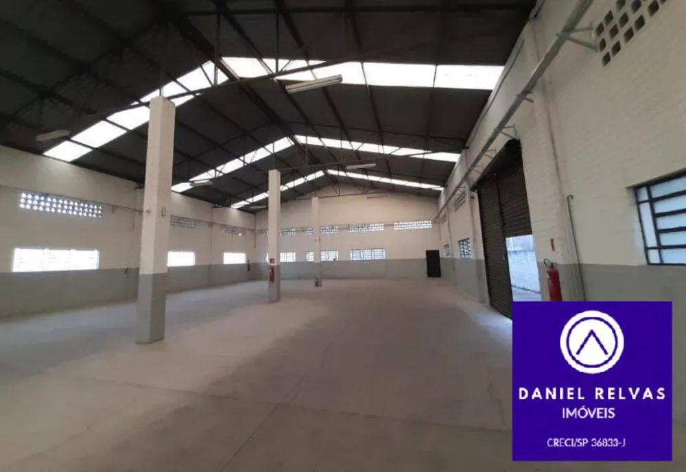 Depósito-Galpão, 750 m² - Foto 1