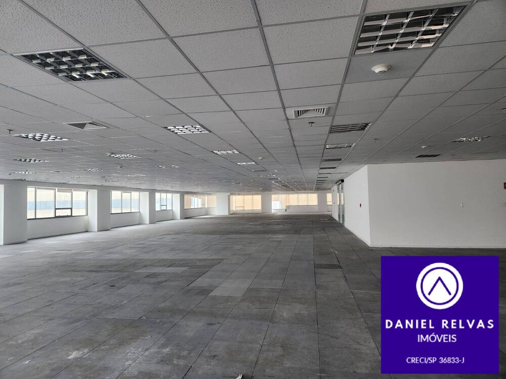 Sala-Conjunto, 2200 m² - Foto 1