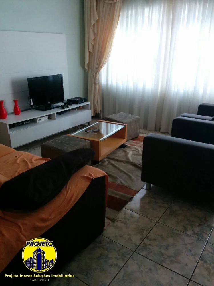 Casa, 3 quartos, 205 m² - Foto 2