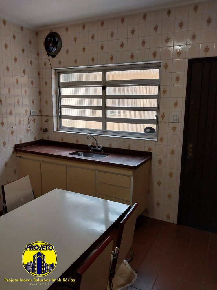 Sobrado, 4 quartos, 180 m² - Foto 2